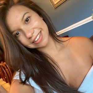 Meet your Posher, Marcela